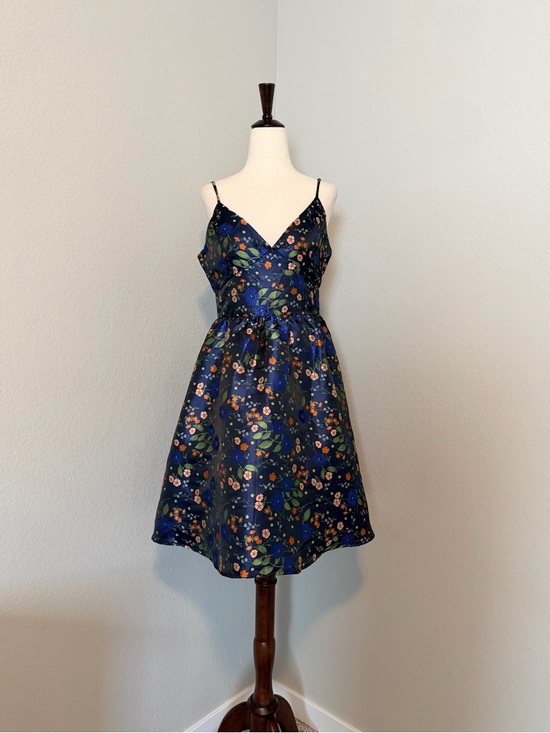 Fore Dresses & Skirts - Stunning Fore Collection Floral Jacquard Mini Dress